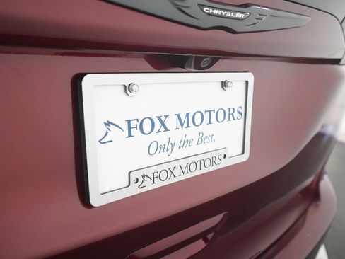 Used 2020 Chrysler Pacifica Touring-L Plus w/ S Appearance Package FWD image 39