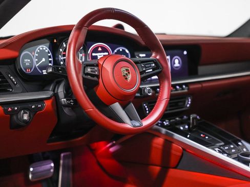 Used 2022 Porsche 911 Turbo image 28