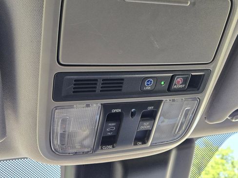Used 2019 Honda Odyssey Elite image 30