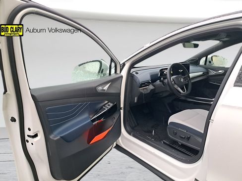 New 2025 Volkswagen ID.4 Pro S Plus AWD/4WD image 11