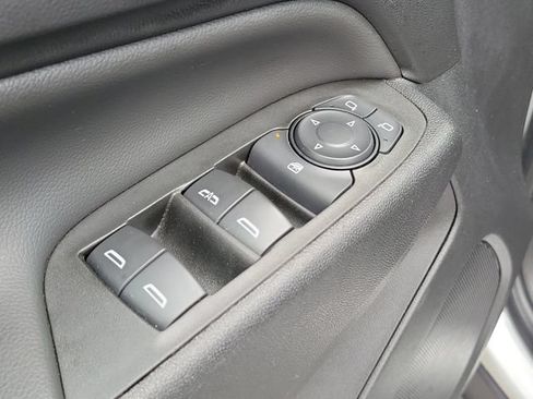 Certified 2021 Chevrolet Equinox LT FWD image 24