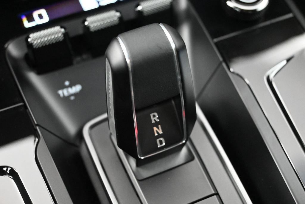 Certified 2026 Porsche 911 Carrera 4 GTS AWD/4WD image 24