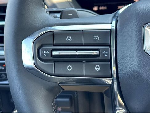 New 2026 GMC Yukon Denali w/ Denali Reserve Package AWD/4WD image 18