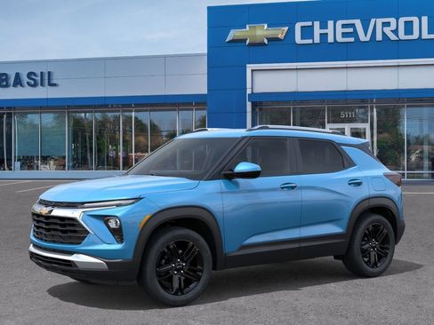 New 2026 Chevrolet TrailBlazer LT w/ Convenience Package AWD/4WD image 2
