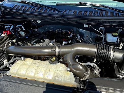 Used 2024 Lincoln Navigator Premiere AWD/4WD image 30