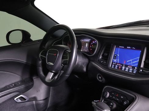 Used 2017 Dodge Challenger GT w/ Driver Convenience Group AWD/4WD image 32