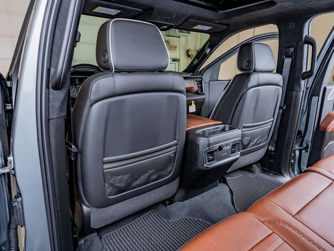 Used 2025 GMC Sierra 1500 Denali Ultimate AWD/4WD image 35