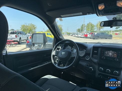 Used 2024 RAM 2500 Tradesman w/ Chrome Appearance Group image 50