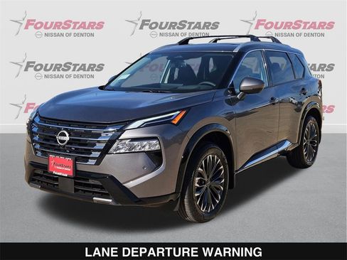 New 2026 Nissan Rogue Platinum w/ Platinum Premium Package image 9