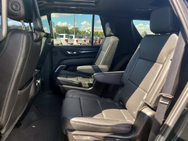 Used 2021 GMC Yukon Denali w/ Denali Ultimate Package AWD/4WD image 15