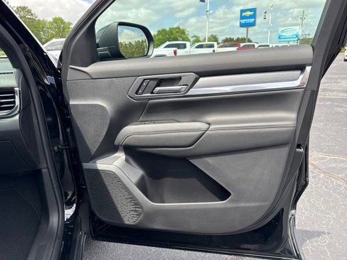 New 2025 GMC Terrain Elevation image 12