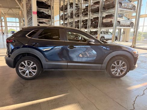 Used 2020 MAZDA CX-30 AWD w/ Select Package image 2
