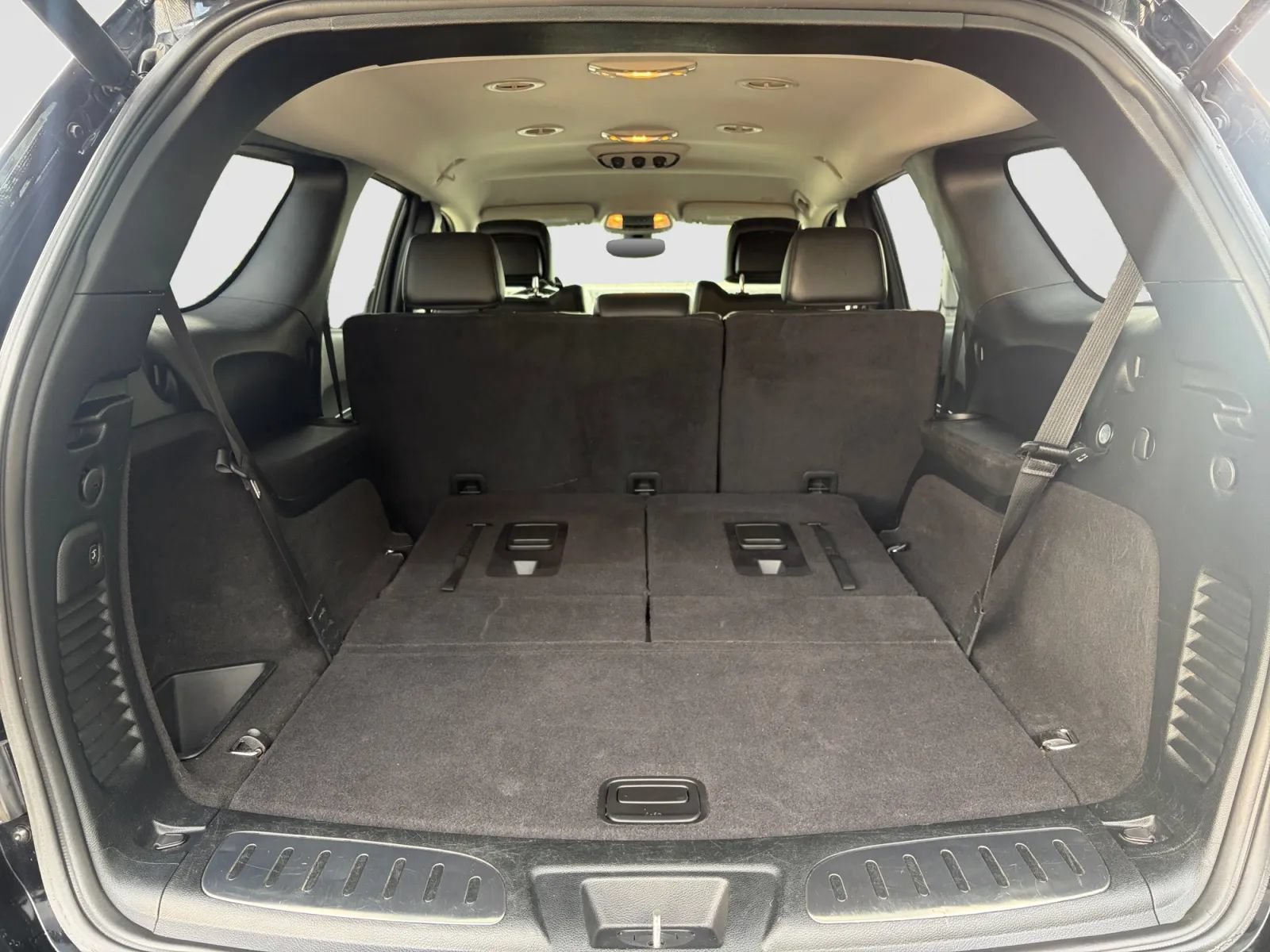 Used 2018 Dodge Durango GT AWD/4WD image 17