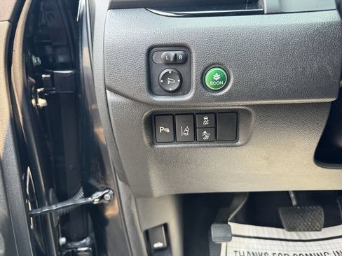 Used 2016 Honda Pilot Elite image 16