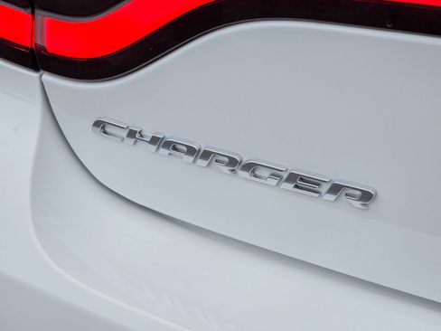 Used 2023 Dodge Charger SRT Hellcat w/ Harman/Kardon Audio Group image 23