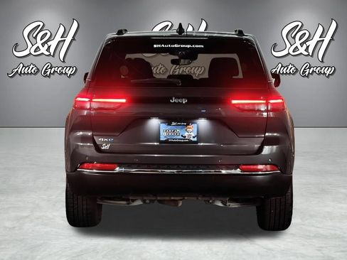 Used 2024 Jeep Grand Cherokee Limited 4xe AWD/4WD image 24