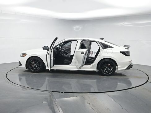 Used 2022 Honda Civic Sport image 31