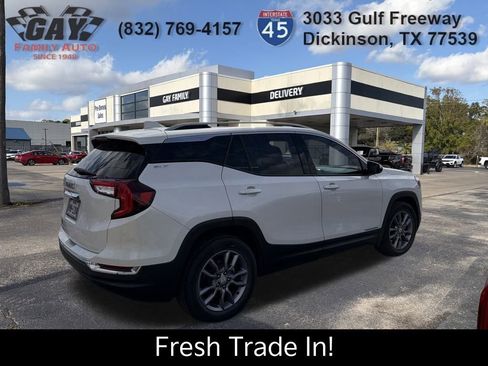 Used 2022 GMC Terrain SLT image 8