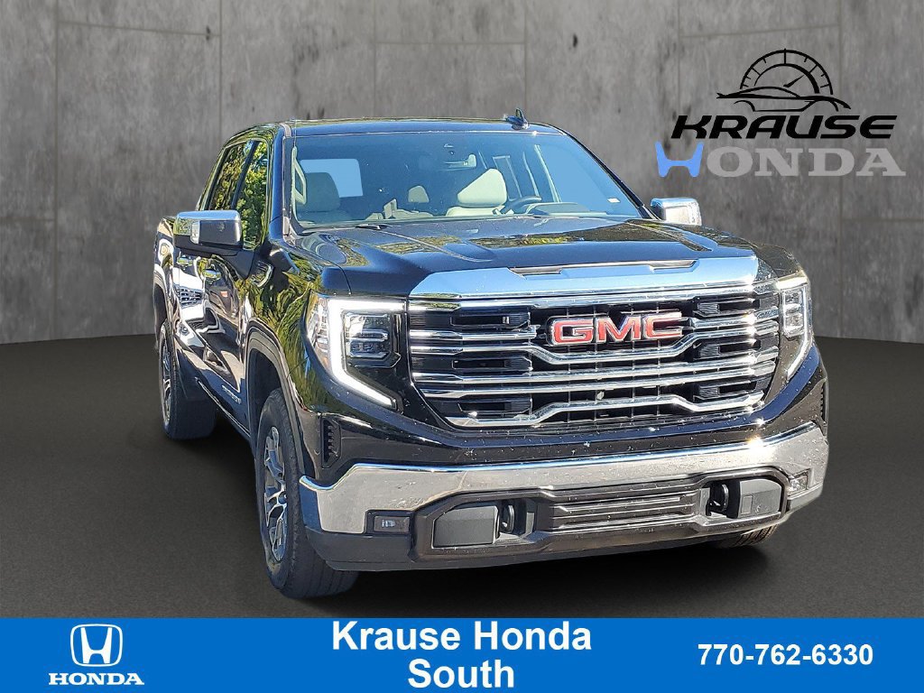 Used 2025 GMC Sierra 1500 SLT RWD image 1