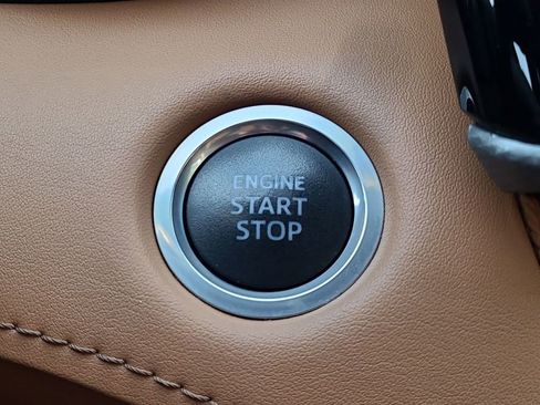 Used 2021 Toyota Highlander Platinum image 37