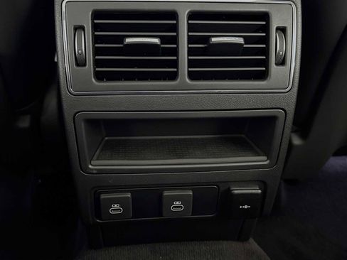 New 2026 Jaguar F-PACE R-Dynamic S image 23