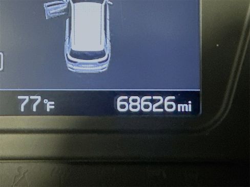 Used 2020 Kia Sorento LX w/ LX I4 Convenience Package image 14