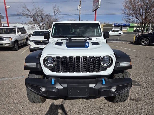 Used 2024 Jeep Wrangler Unlimited Rubicon 4xe AWD/4WD image 4