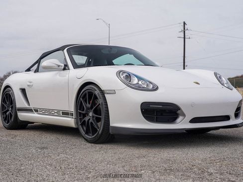 Used 2012 Porsche Boxster Spyder image 17
