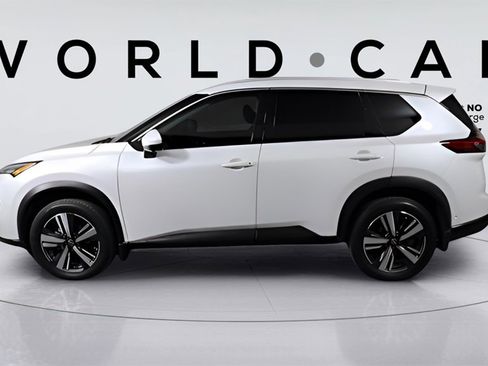 Used 2024 Nissan Rogue SL w/ SL Premium Package image 4