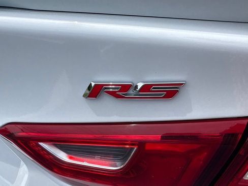 Used 2024 Chevrolet Malibu RS FWD image 28