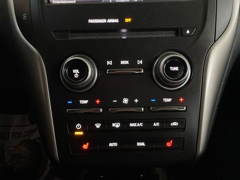 Used 2015 Lincoln MKC FWD w/ Equipment Group 101A Select image 44