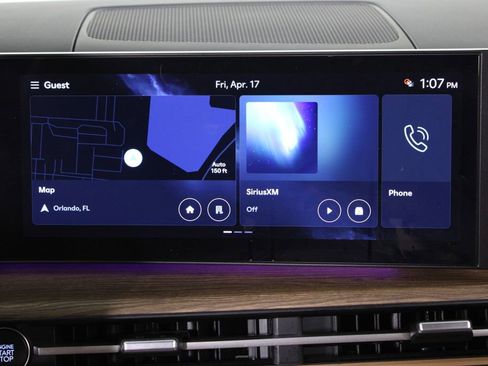 Used 2025 Hyundai Santa Fe Limited FWD image 9