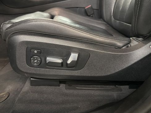 Used 2019 BMW X5 xDrive40i w/ Convenience Package image 12