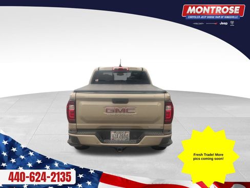 Used 2024 GMC Canyon Elevation w/ Elevation Premium Package AWD/4WD image 3