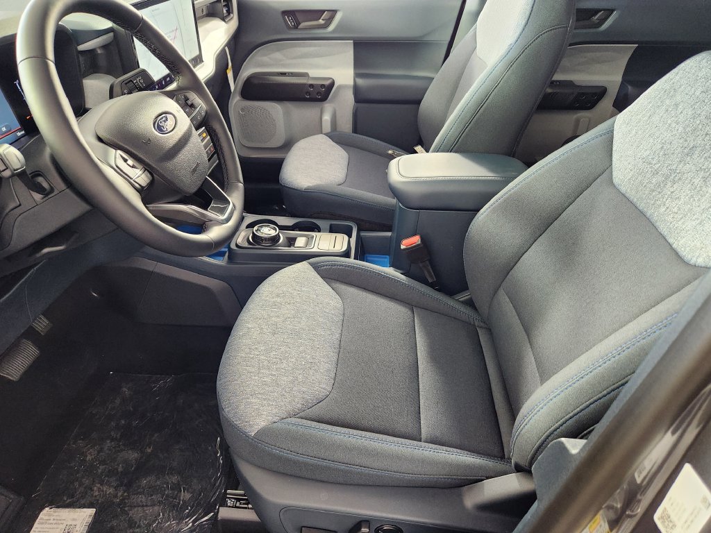 New 2026 Ford Maverick XLT w/ XLT Luxury Package FWD image 13