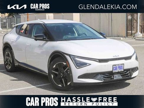 New 2025 Kia EV6 Wind image 1
