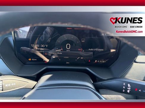 New 2026 GMC Acadia AT4 w/ Luxury Package image 18