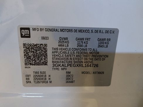 Used 2024 GMC Terrain SLT image 33