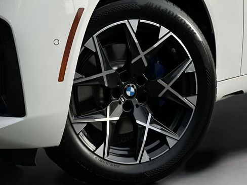 New 2026 BMW X3 xDrive30 w/ Premium Package image 14