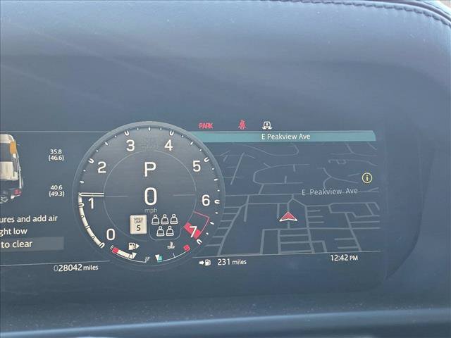 Used 2024 Land Rover Defender 110 X AWD/4WD image 9