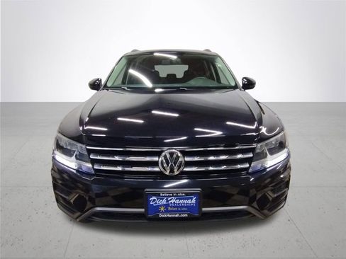 Used 2020 Volkswagen Tiguan S image 3
