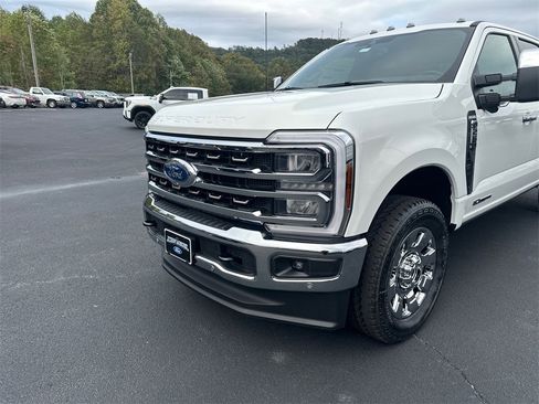 New 2026 Ford F250 King Ranch w/ Chrome Package image 10