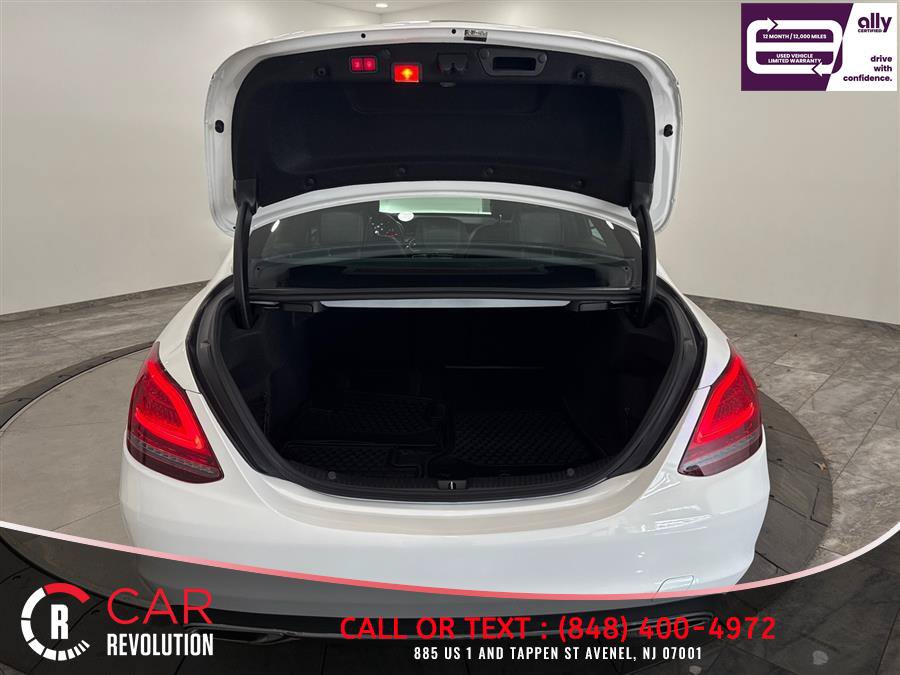 Used 2019 Mercedes-Benz C 300 4MATIC Sedan w/ Premium Package image 37