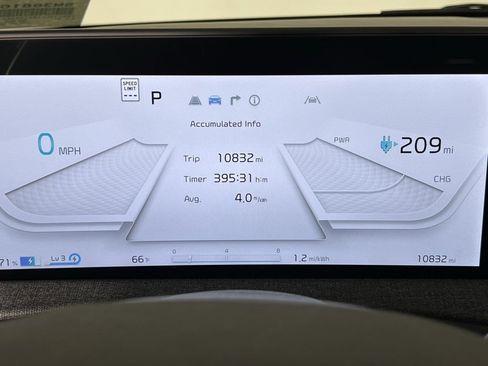 Used 2024 Kia EV6 Light image 15