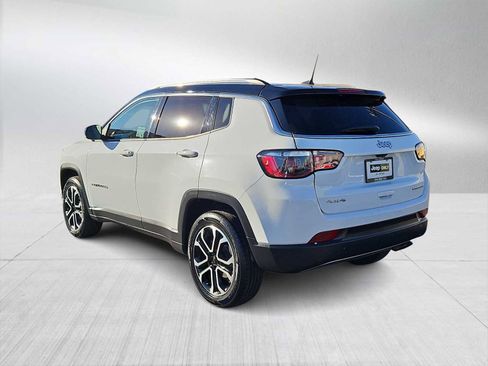 Used 2022 Jeep Compass Limited image 6