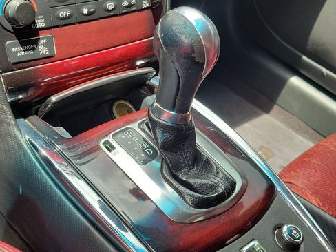 Used 2011 INFINITI G37 Limited Edition RWD image 29