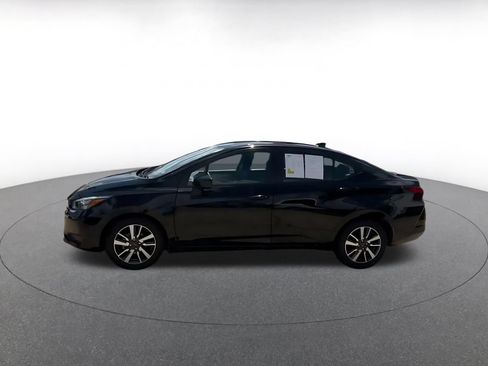 Used 2025 Nissan Versa SV FWD image 9