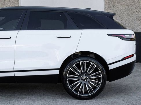 Used 2022 Land Rover Range Rover Velar R-Dynamic S AWD/4WD image 16