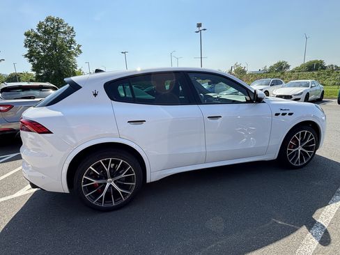 New 2026 Maserati Grecale Modena AWD/4WD image 11
