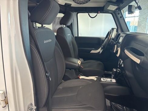Used 2017 Jeep Wrangler Unlimited Sahara image 20